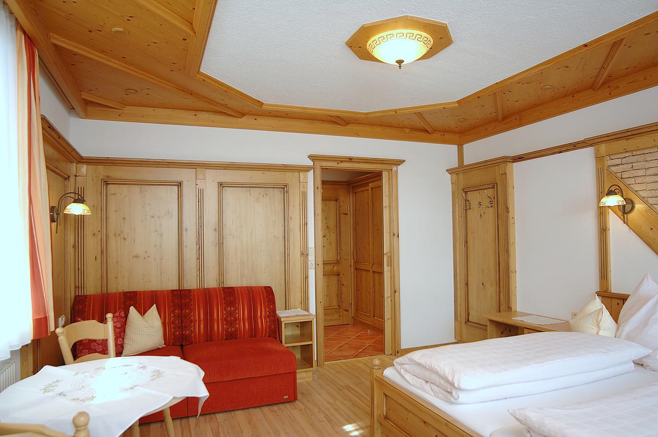 Pension & Appartements Anny Maria Alm am Steinernen Meer Exterior foto